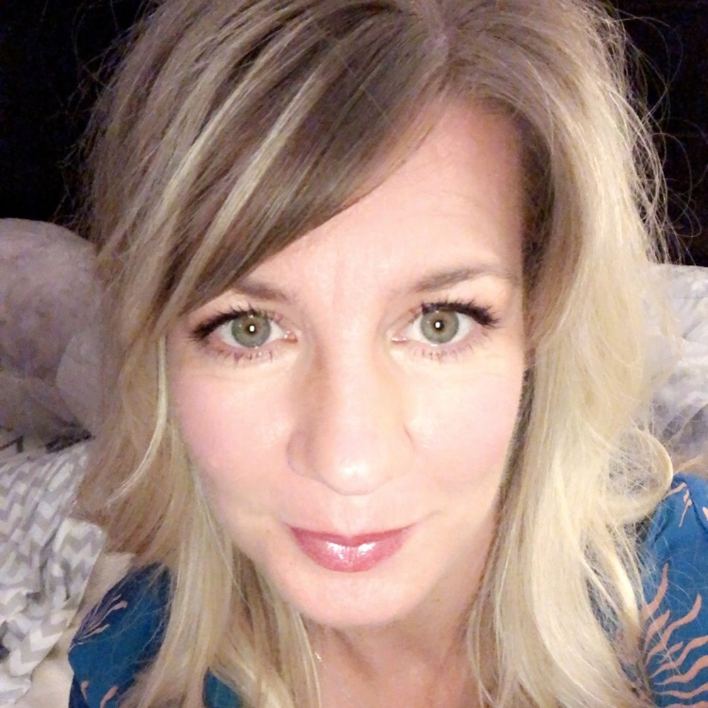 Meet your Posher, Jenifer